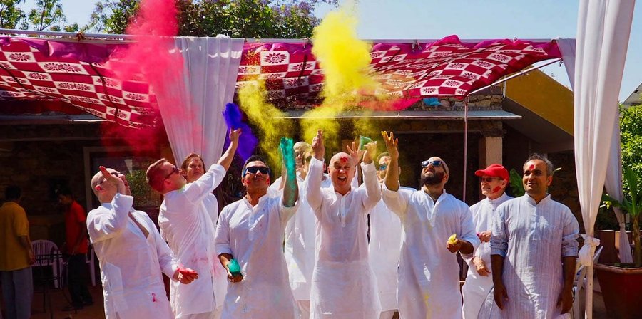 India: Holi Festival Foray