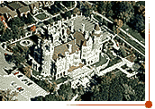 Casa Loma thumb